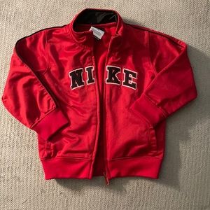 24m nike lightweight jacket